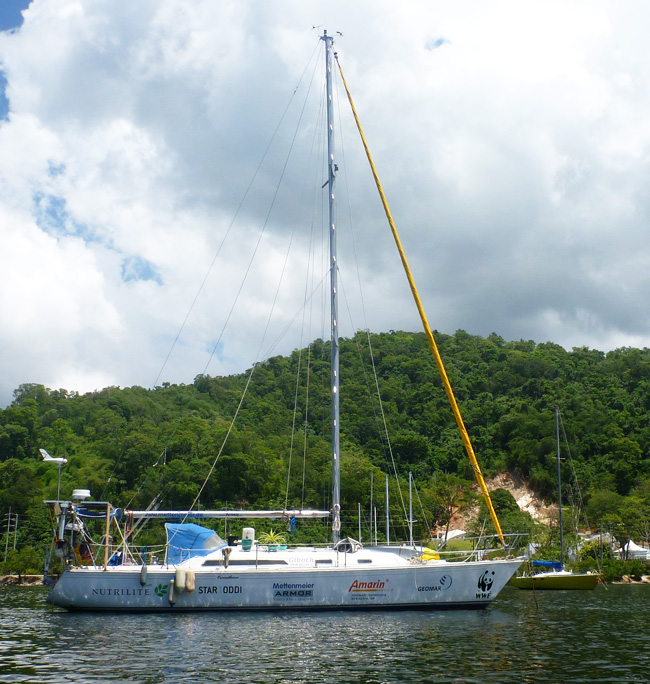 Corinthian vor Anker